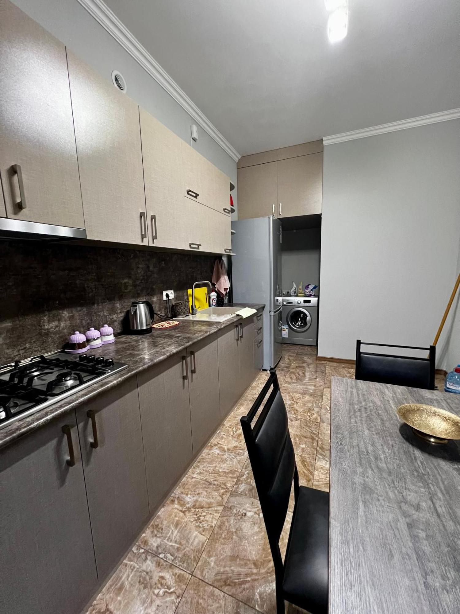 New , Comfortable 3 Bedroom House Jereván Kültér fotó