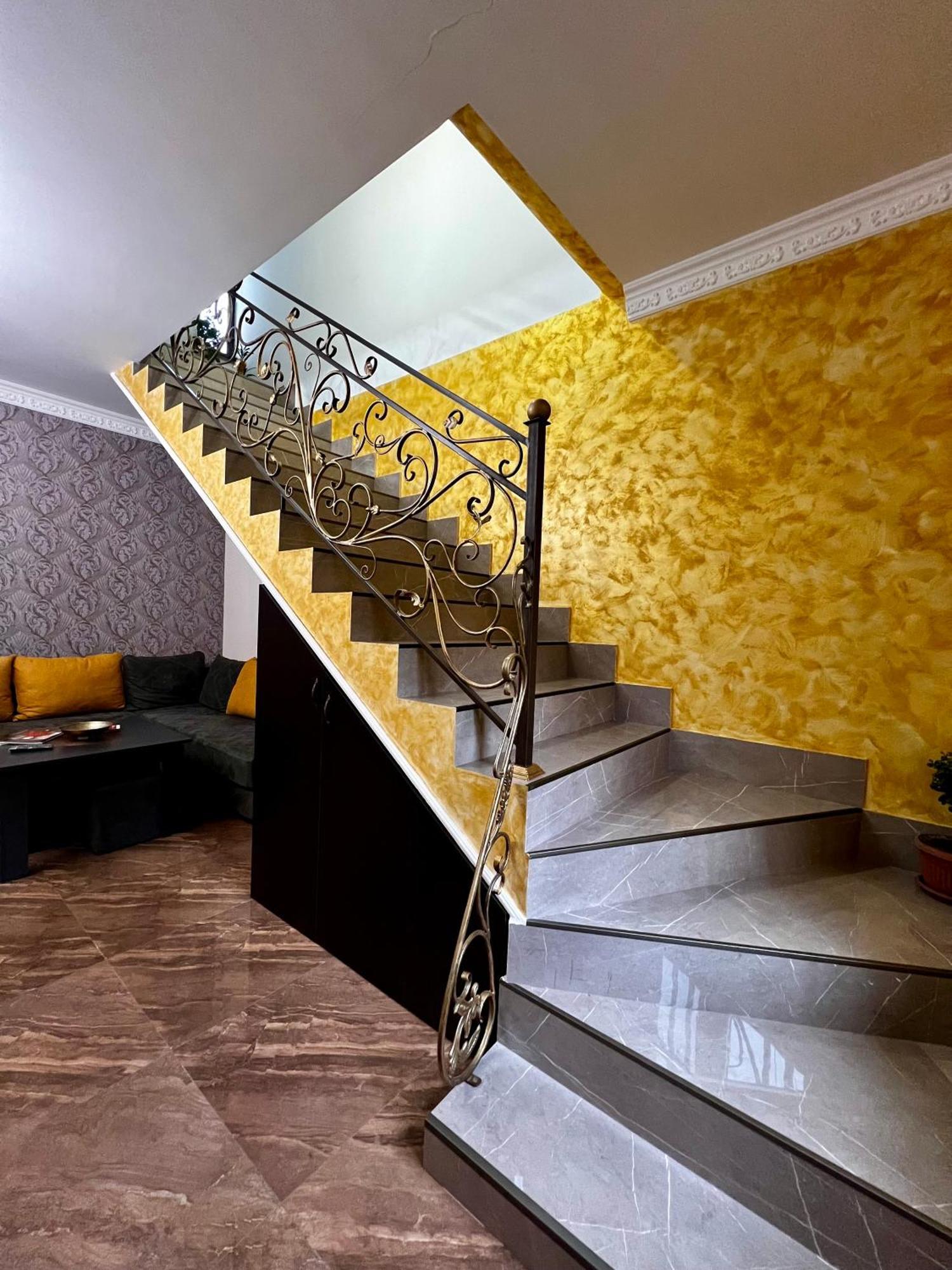 New , Comfortable 3 Bedroom House Jereván Kültér fotó